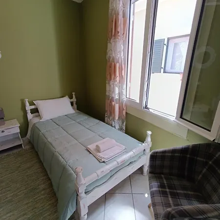 Penelope's Street Old House Apartamento *